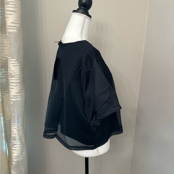 Nike 2X Crop Top 🖤 - Picture 5 of 10